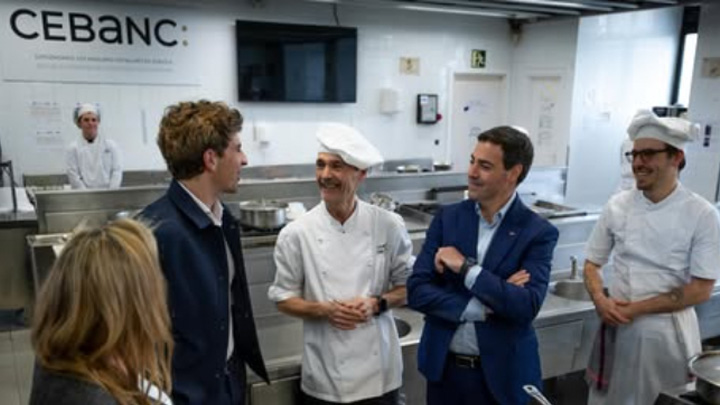 EL LEHENDAKARI IMANOL PRADALES Y EL ALCALDE DE DONOSTIA-SAN SEBASTIÁN VISITAN CEBANC